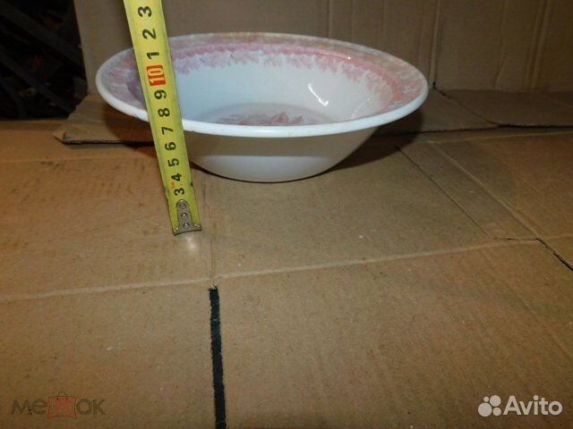 Большое,красивое,глубокое блюдо-салатник ри