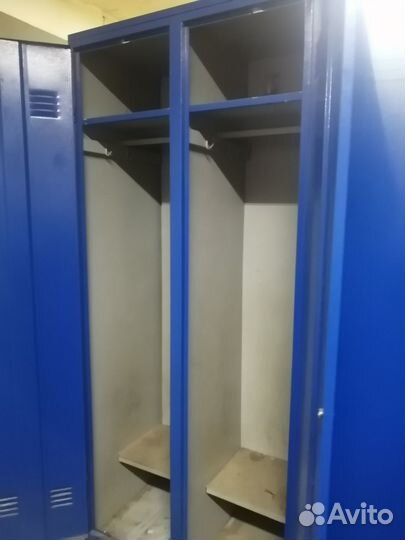 Шкаф металлический для одежды бу