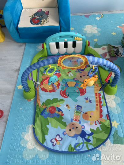 Детский развивающий музыкальный коврик fisherprice