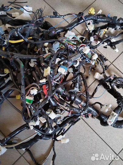 Проводка Mitsubishi pajero sport 4 поколения