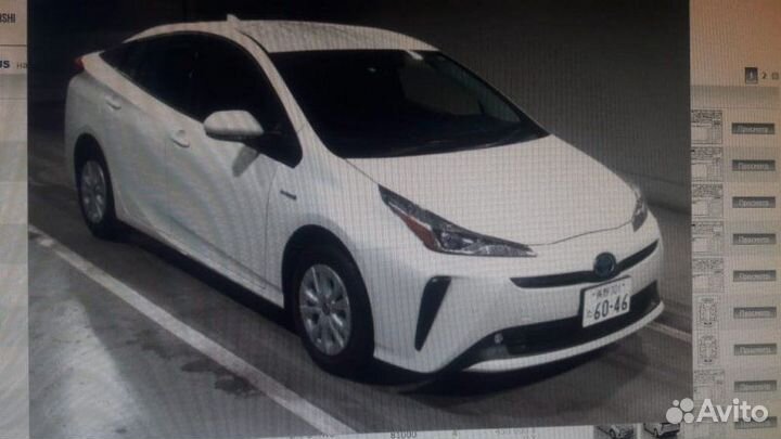 Козырек Toyota Prius ZVW55 2ZR-FXE 2019