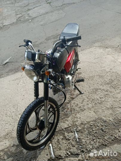 Продам мопед альфа на полном и уверенном ходу