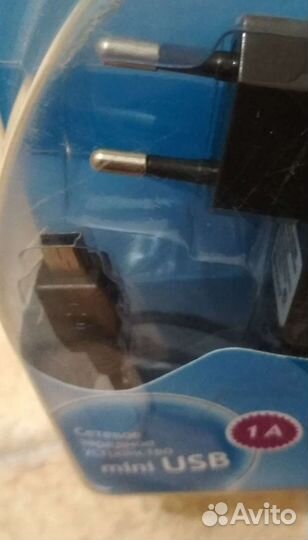 Сетевое зарядное устройство Deppa mini USB 1A