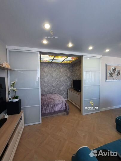 Стеклянная перегородка