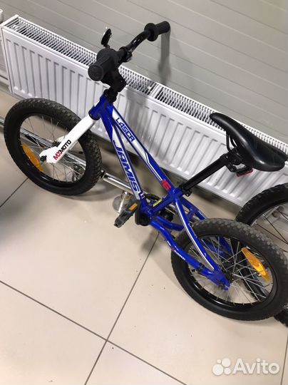 Детский велосипед 16