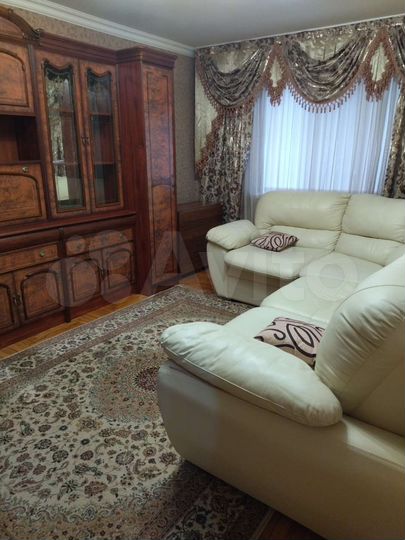 2-к. квартира, 48 м², 1/4 эт.