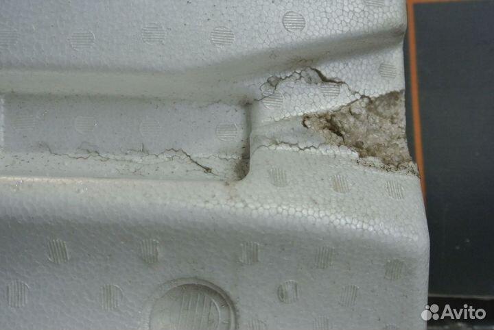 Абсорбер бампера переднего - Infiniti QX70