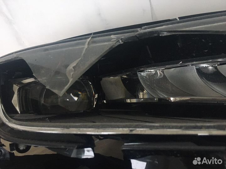 Фара битая правая Skoda Kodiaq с 2016