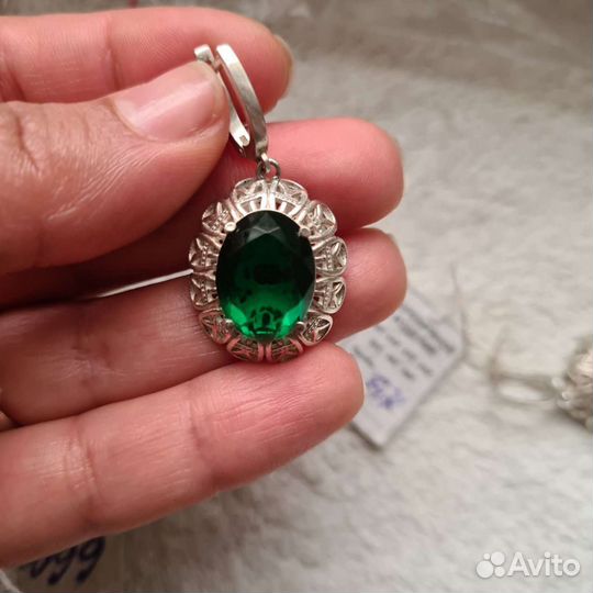 Серебряный комплект новый