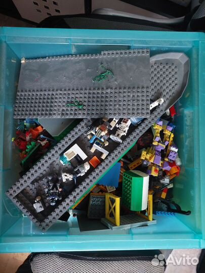 7.5 кг конструктора Lego + ящик