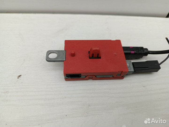 Блок усилителя антенны Volvo S60 II B5254T12 2013