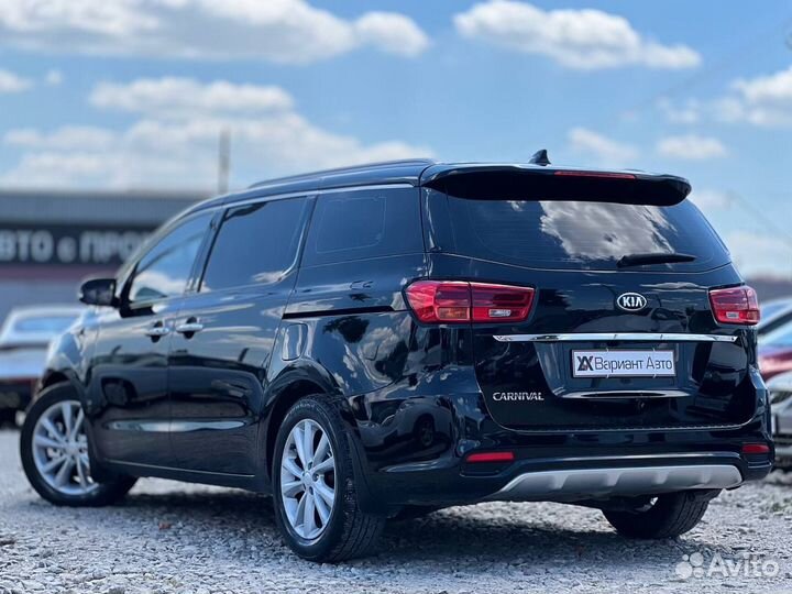 Kia Carnival 2.2 AT, 2018, 130 000 км