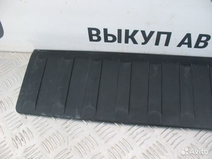 Обшивка задней панели BMW X5 E53 2002г