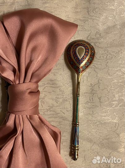 Красивая редкая ложка. Выемчатая эмаль