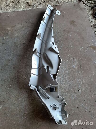 Накладка заднего дивана BMW E65