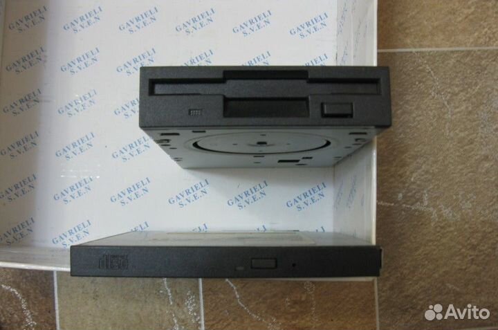 CD-ROM привод для ноутбука, Floppy-дисковод