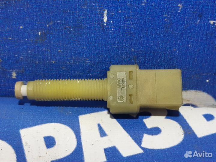 Датчик педали тормоза Audi A6C5 седан 1999