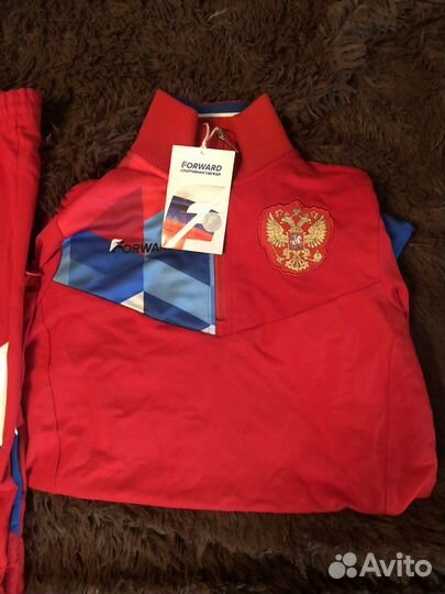 Спортивный олимпийский костюм forward