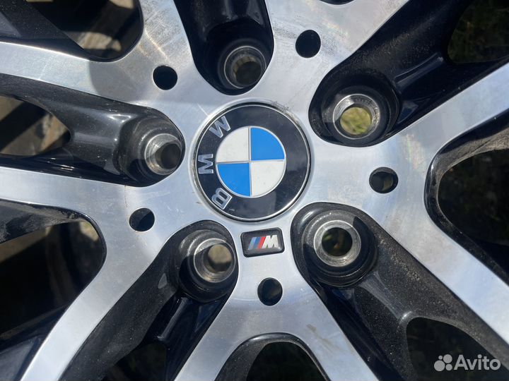 Оригинальный комплект дисков r21 на Bmw 650m ст