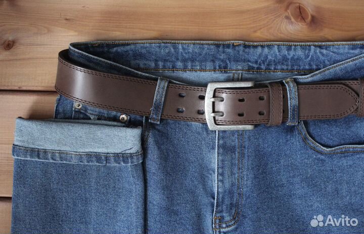 Мужской кожаный ремень коричневый