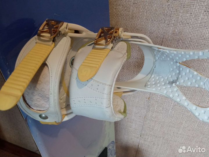 Сноуборд комплект 138 крепления Burton s