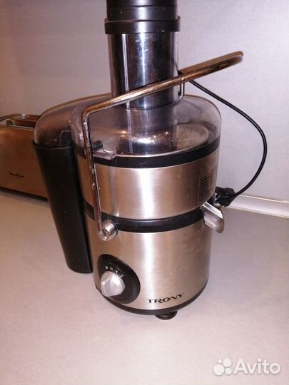 Соковыжималка troni