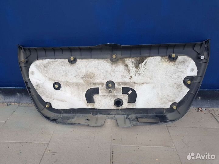 Обшивка двери багажника на Honda Fit GD кузов