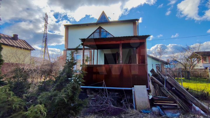 Дом 85 м² на участке 14,2 сот.