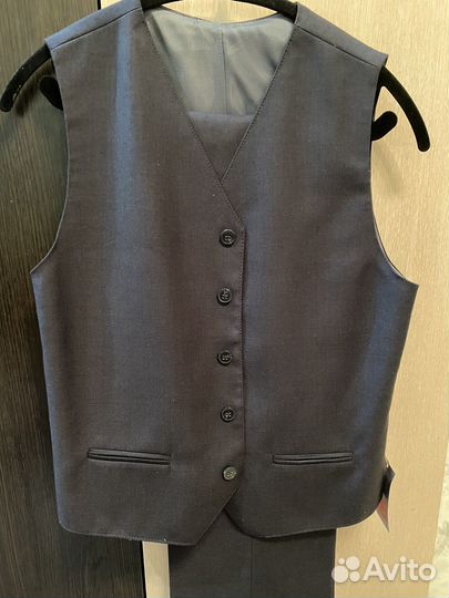 Брючный костюм