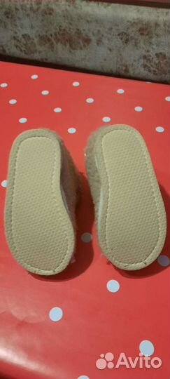 Домашние тапочки,пинетки