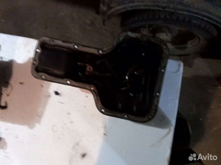 Двигатель в разборе Джилли Эмгранд ес7 1,5