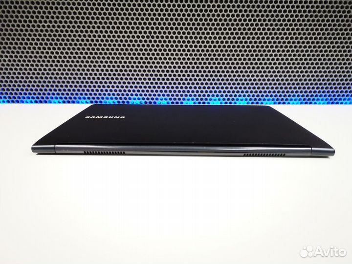 Ультрабук Samsung NP900X3C Core i5 SSD