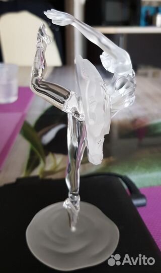 Фигурки Swarovski