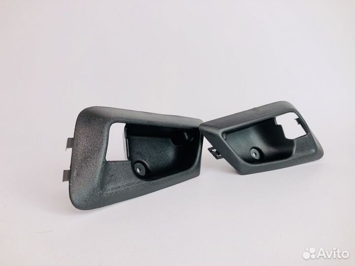 Облицовка внутренней ручки двери Лада Приора 2170