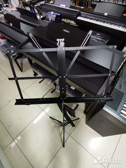 Guitto GSS-03 Пюпитр, с чехлом