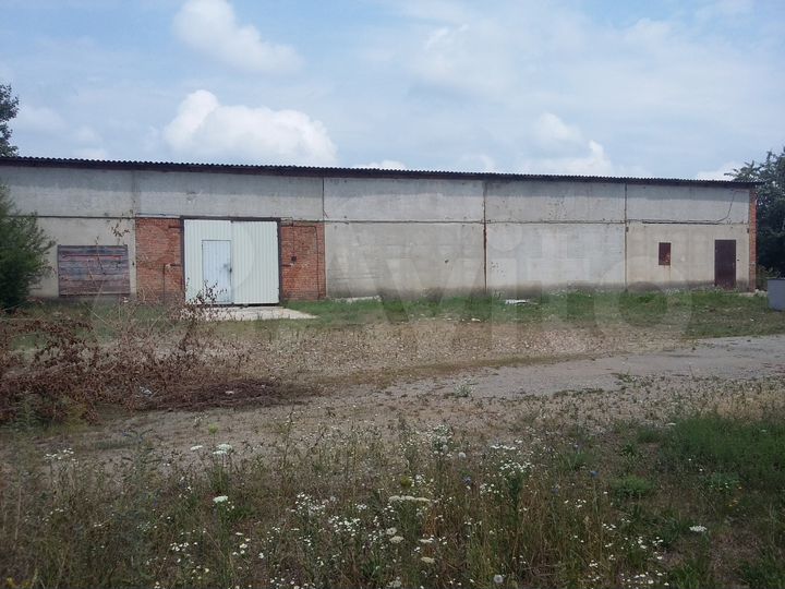 Производство, 9804 м²