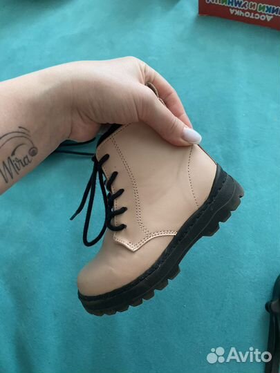 Ботинки Zara для девочки 24