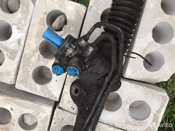 Рулевая рейка Nissan Almera n16