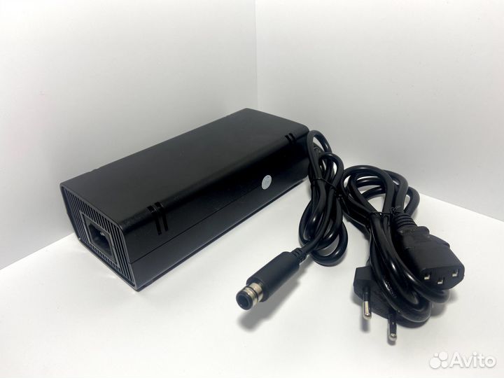 Блок питания Xbox 360 E