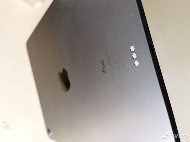 iPad pro 11 2018 64gb