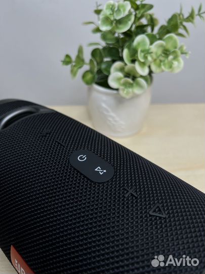 Колонка JBL Xtreme