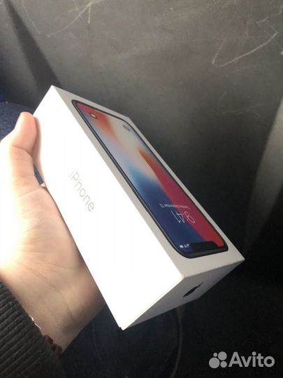 iPhone X, 64 ГБ