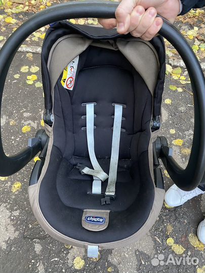 Коляска chicco 3 в 1