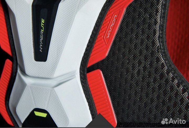 Нагрудник Bauer Vapor Hyperlite JR, INT