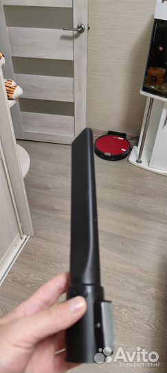 Вертикальный пылесос