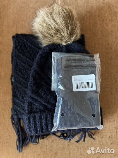 Набор шапка, шарф, митенки