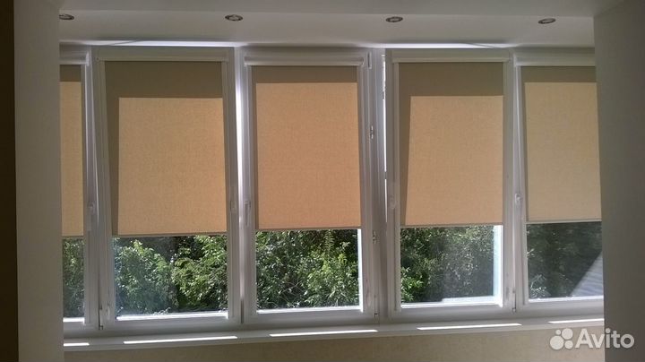 Шторы рулонные Роллайт Уни