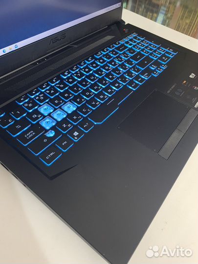 Asus TUF f17/RTX 3060/i5-11H/144hz/RGB