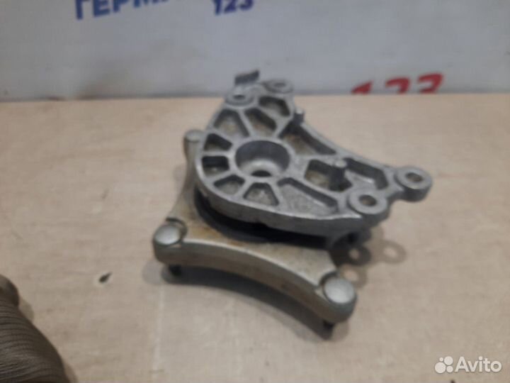 Подушка АКПП Mercedes Gl550 X164 273.963 2006