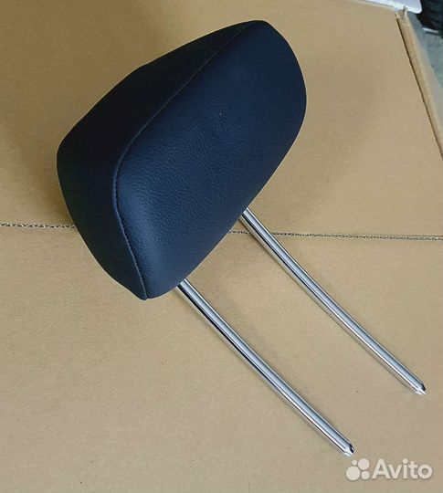 Подголовник GLK x204 Mercedes